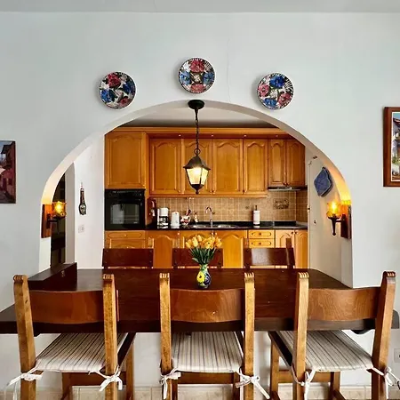 Villa Beautiful In Tauro With Heated Pool